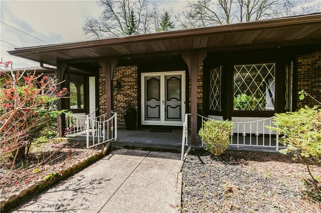 2951 Saint Paul Boulevard, Irondequoit, NY 14617
