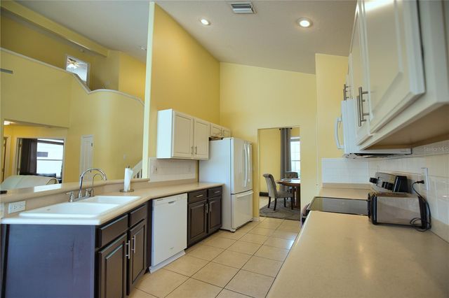 175 BRAEMAR AVENUE, Venice, FL 34293