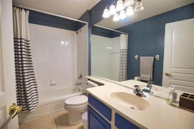 175 BRAEMAR AVENUE, Venice, FL 34293