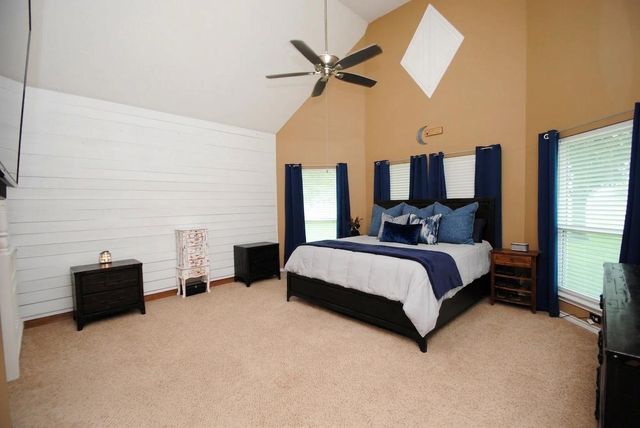 1022 Pearl Lane, Eagle Lake, TX 77434