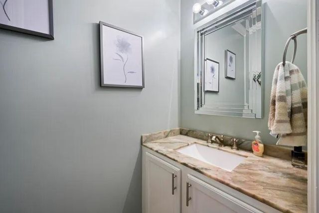 1740 San Benito Way 2, West Palm Beach, FL 33401