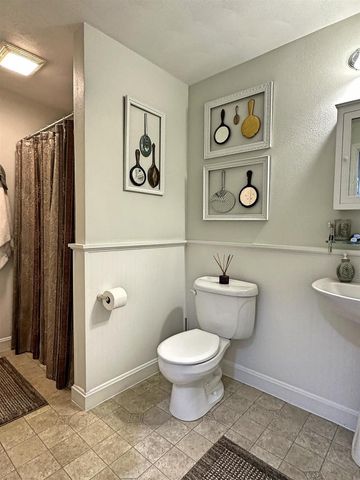 3806 Goldenrod Place, Janesville, WI 53546