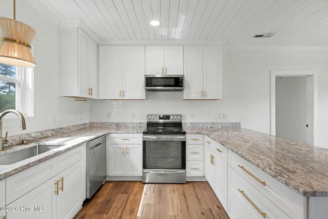 5537 Mills Trail SE, Bolivia, NC 28422