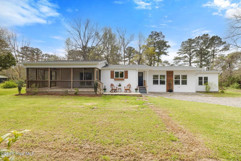 5537 Mills Trail SE, Bolivia, NC 28422