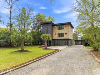 830 Santa Maria Avenue, Wilmington, NC 28411