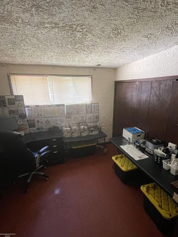 5570 Farmbrook Street, Detroit, MI 48224