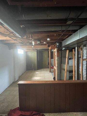 5570 Farmbrook Street, Detroit, MI 48224