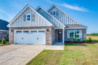 121 Mead Street, Prattville, AL 36066