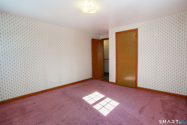 10 Shingle Mill Drive, Canton, CT 06019