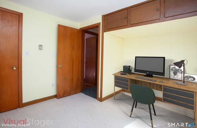 10 Shingle Mill Drive, Canton, CT 06019