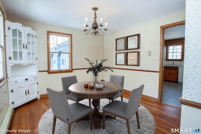 10 Shingle Mill Drive, Canton, CT 06019