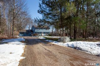 10 Shingle Mill Drive, Canton, CT 06019