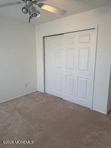 325 Towne Drive 11-5, Manalapan, NJ 07726