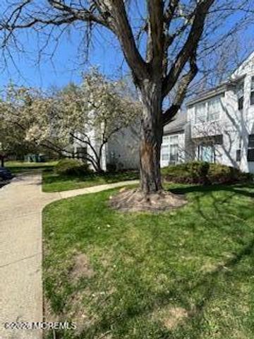 325 Towne Drive 11-5, Manalapan, NJ 07726