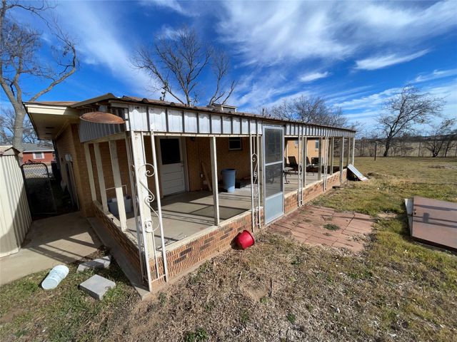 250 Meador Lane, Stephenville, TX 76401