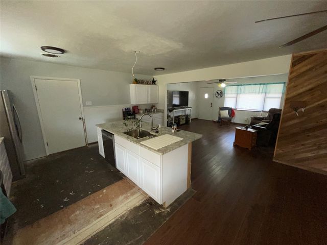 250 Meador Lane, Stephenville, TX 76401