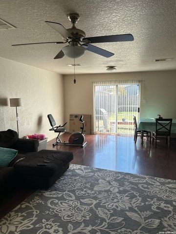 10058 Sungate Park, San Antonio, TX 78245