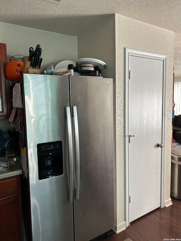 10058 Sungate Park, San Antonio, TX 78245