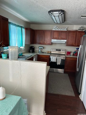 10058 Sungate Park, San Antonio, TX 78245