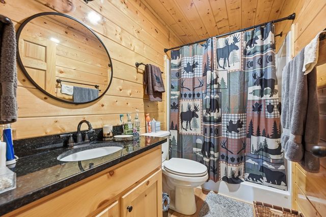305 Woodcrest Drive, Murphy, NC 28906