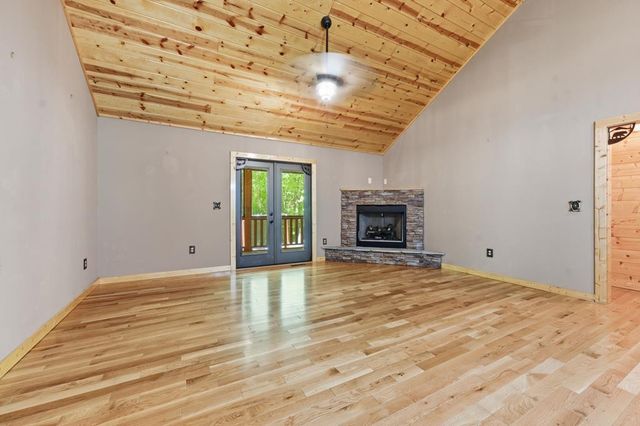 305 Woodcrest Drive, Murphy, NC 28906
