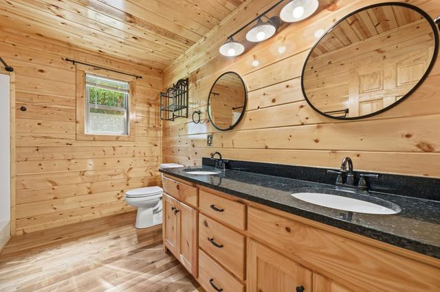 305 Woodcrest Drive, Murphy, NC 28906