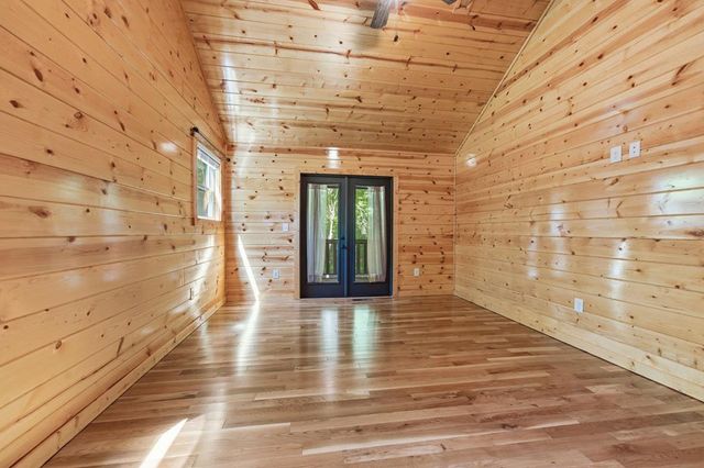 305 Woodcrest Drive, Murphy, NC 28906