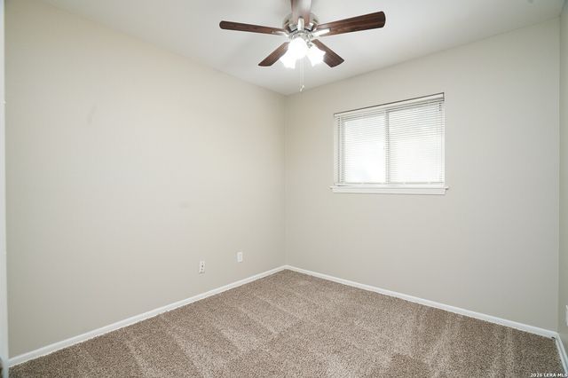 7019 GREENBERRY DR, San Antonio, TX 78227