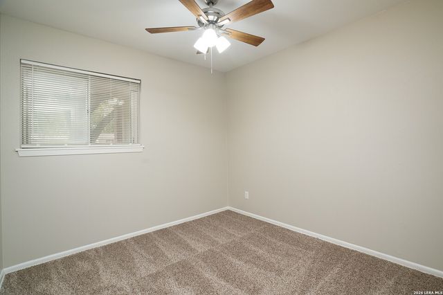 7019 GREENBERRY DR, San Antonio, TX 78227