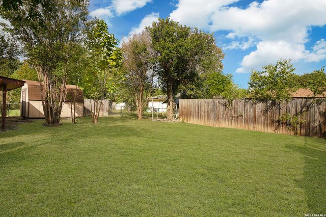 7019 GREENBERRY DR, San Antonio, TX 78227