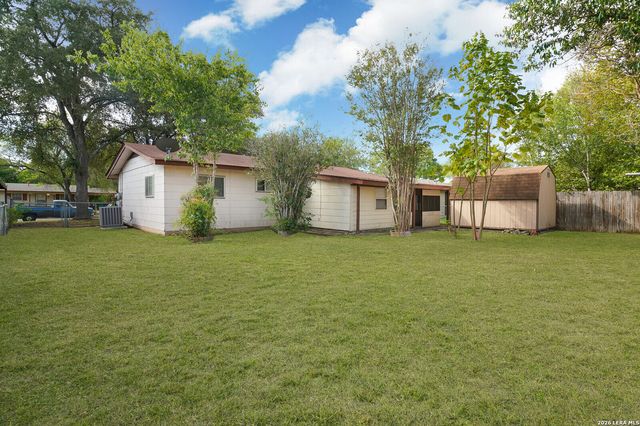7019 GREENBERRY DR, San Antonio, TX 78227