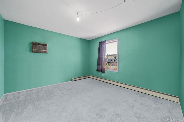 23 Evergreen Drive, Lindenhurst, NY 11757