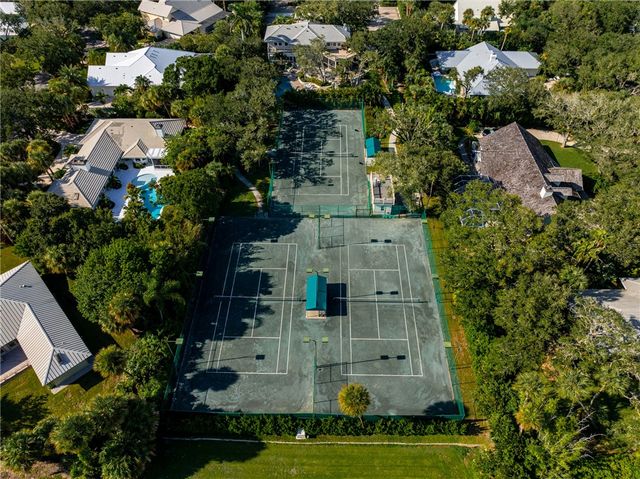 461 N Arrowhead Trail, Vero Beach, FL 32963