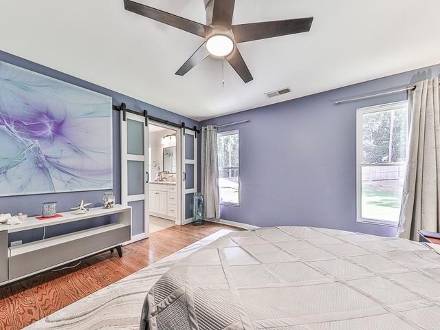 268 N Briar Ridge, Woodstock, GA 30189