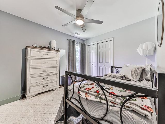 268 N Briar Ridge, Woodstock, GA 30189