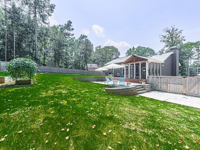 268 N Briar Ridge, Woodstock, GA 30189