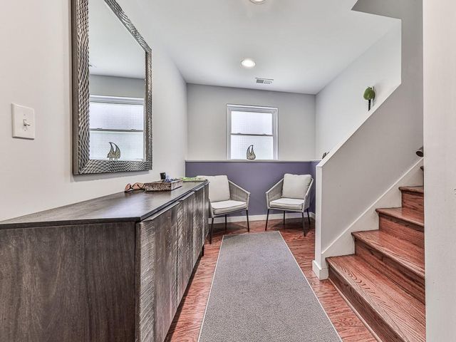 268 N Briar Ridge, Woodstock, GA 30189