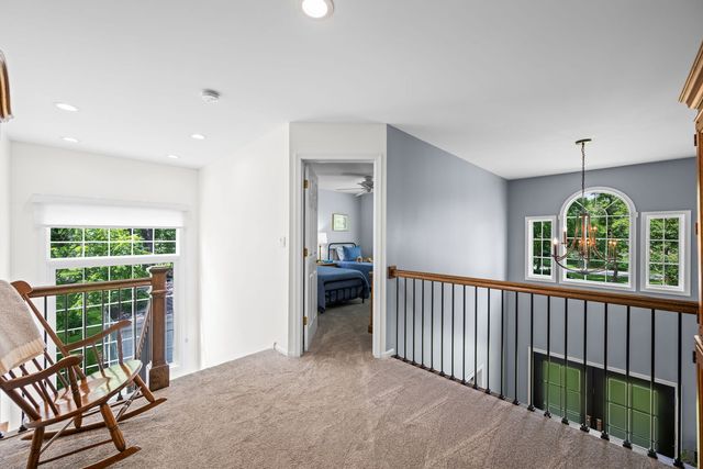 2733 N ELM Lane, Arlington Heights, IL 60004
