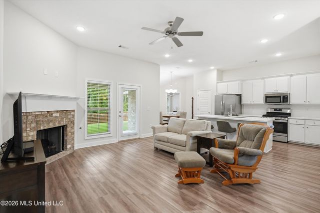 713 Tower Ridge Cove, Pearl, MS 39208