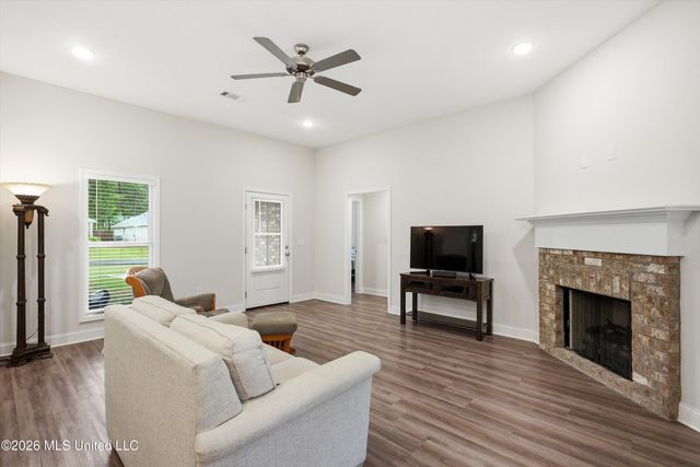 713 Tower Ridge Cove, Pearl, MS 39208