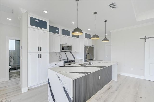 1019 Cedartree AVE, Lehigh Acres, FL 33971