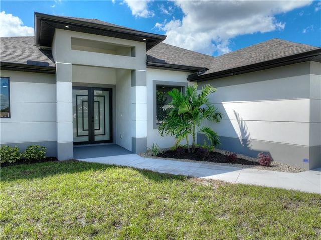 1019 Cedartree AVE, Lehigh Acres, FL 33971