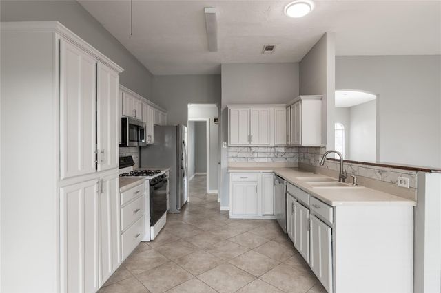 6307 Pleasant Stream Drive, Katy, TX 77449