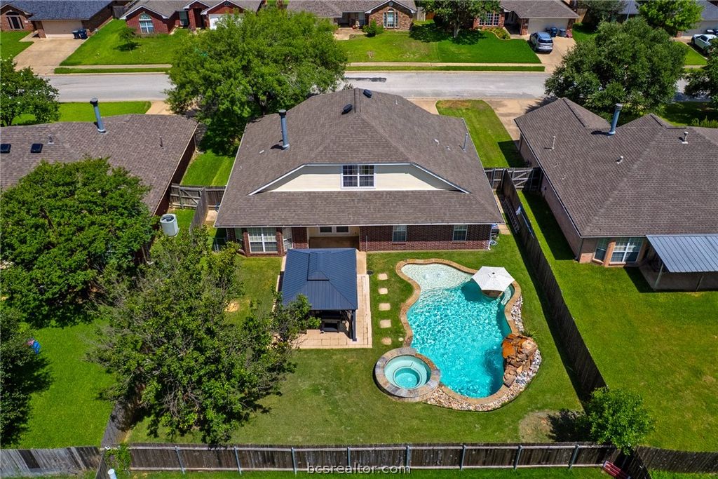 1306 Mullins Loop N, College Station, TX 77845 — photo 2