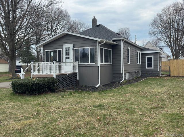 3142 Wright Street, Port Huron, MI 48060