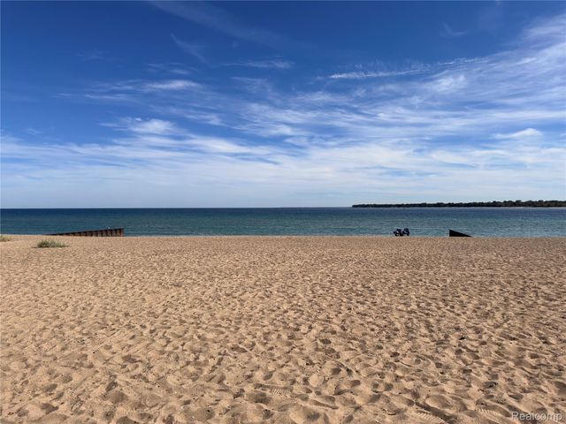 3142 Wright Street, Port Huron, MI 48060