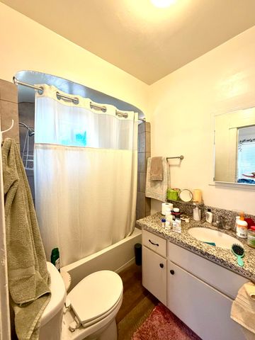 200 N B, Exeter, CA 93221