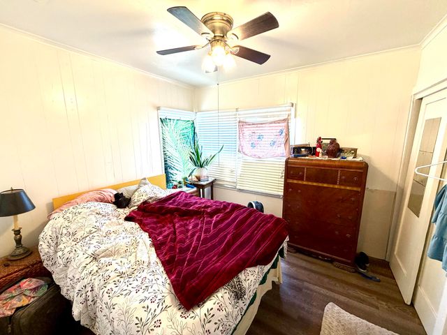 200 N B, Exeter, CA 93221