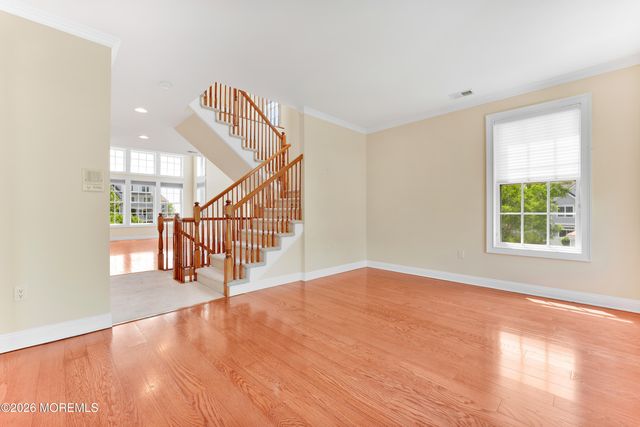 18 Skimmer Lane, Port Monmouth, NJ 07758