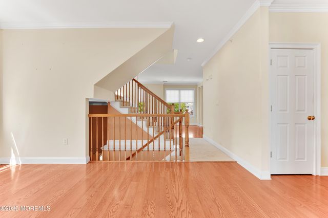 18 Skimmer Lane, Port Monmouth, NJ 07758